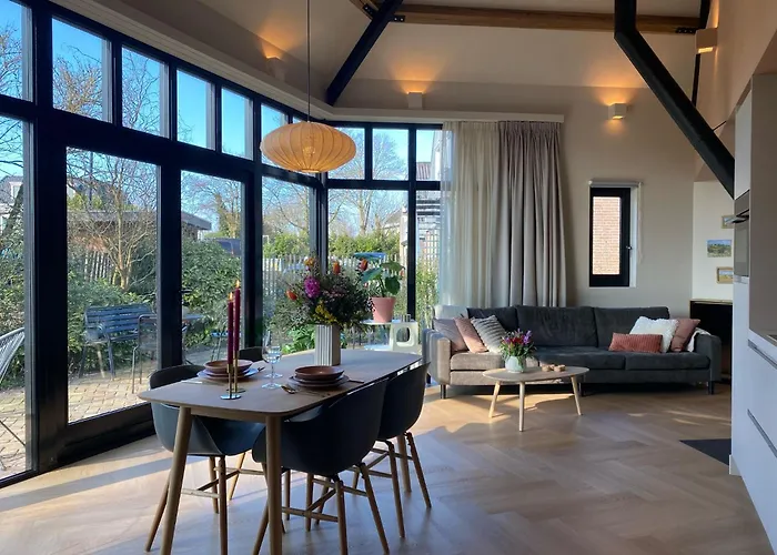 Ons Achter - De Hooischuur *