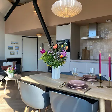 Ons Achter - De Hooischuur *