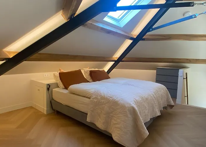 Ons Achter - De Hooischuur